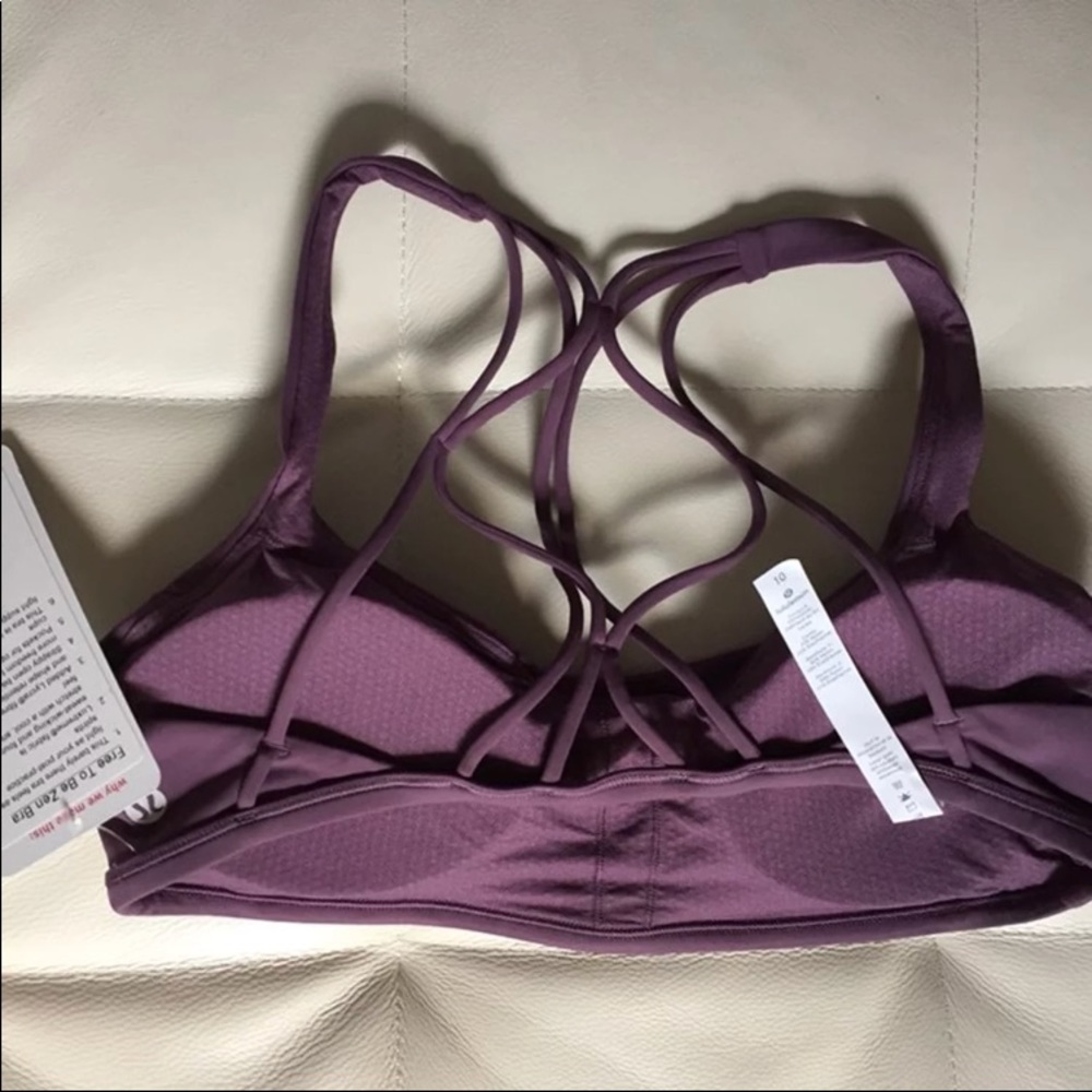 FIRM PRICE NWT LULULEMON FREE TO BE ZEN BRA - - 10 - Picture 4 of 5